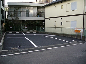 ����Į�����־�